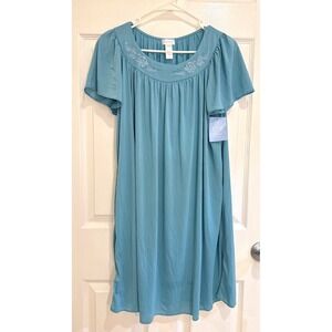 Adonna Sleepwear Embroidered Neck Short Sleeve Nightgown Sleep‎ Dress Petite PM